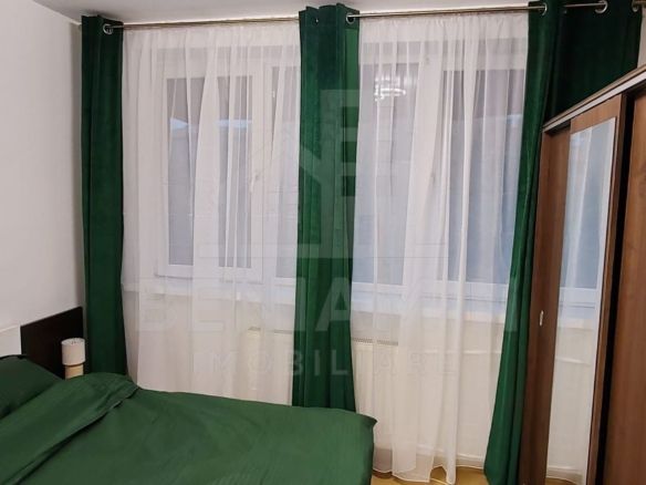 Camera cu baie si bucatarie proprie -21mp -etaj 2 -Chimie Promenada - Imagine principala