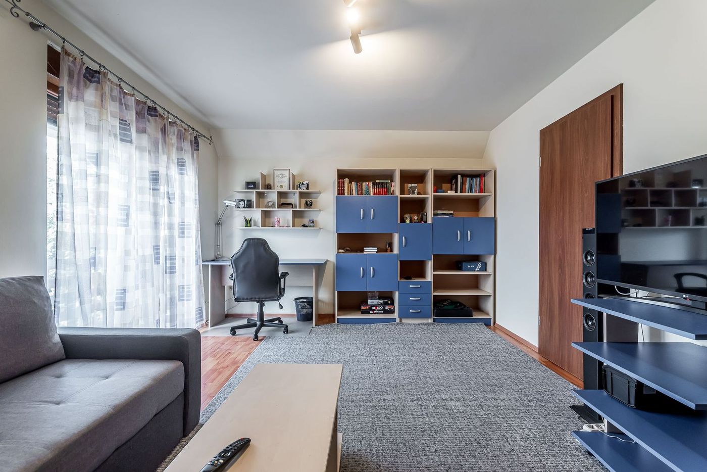 VILĂ PREMIUM CU PISCINĂ ȘI SAUNĂ | ARADUL NOU | COMISION 0% - foto 8