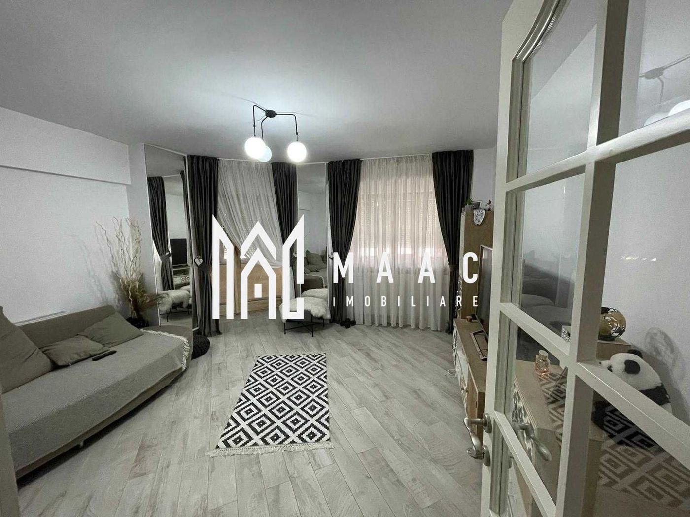 Apartament 3 camere de vânzare | Râmnicu Vâlcea, Ostroveni - foto 2