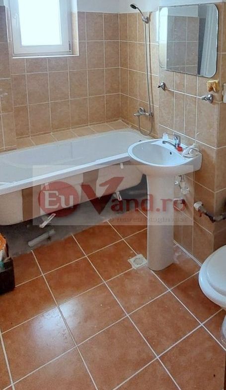 Apartament 2 camere, 68 mp, bloc 2009, zona Kaufland - Micro 14 - foto 5