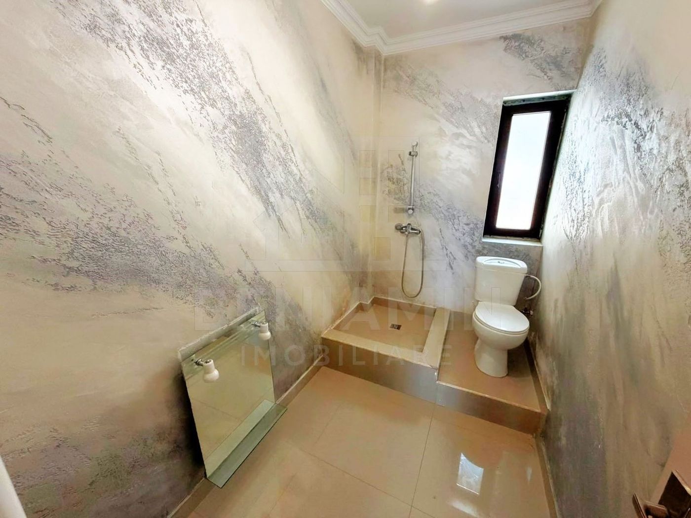 Apartament 2Camere-Bloc Nou-Centrala-48mp-1Mai-Disponibil Imediat - foto 5