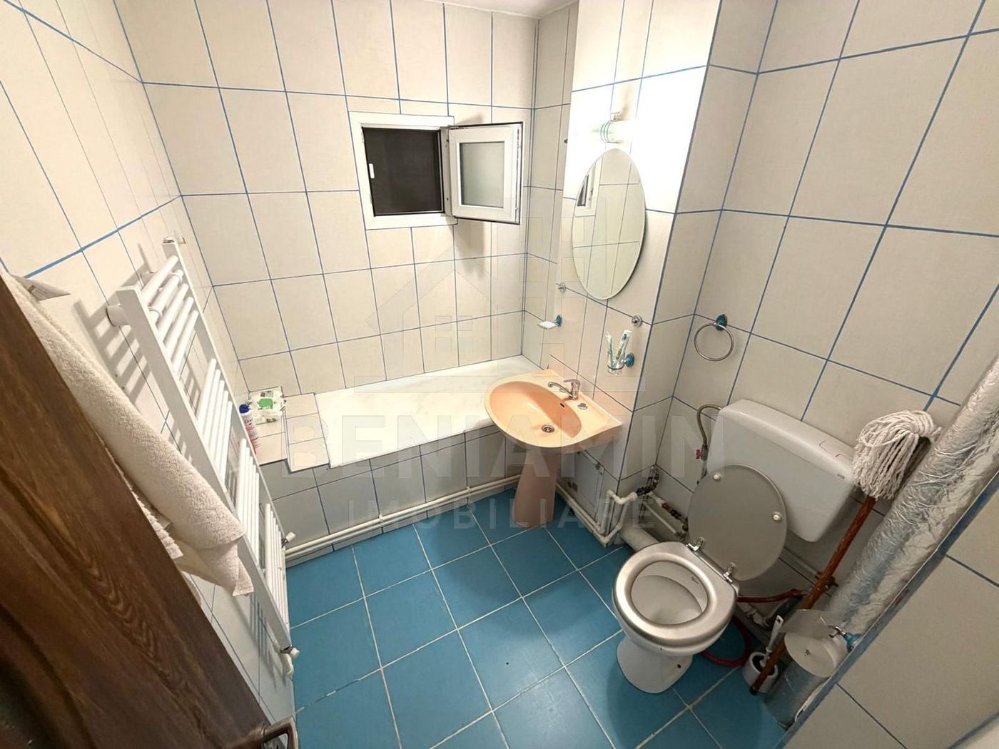 3 Camere-72mp-Decomandat-2Bai-Etaj3-Centrala Termica-Rovine-Posta - foto 8