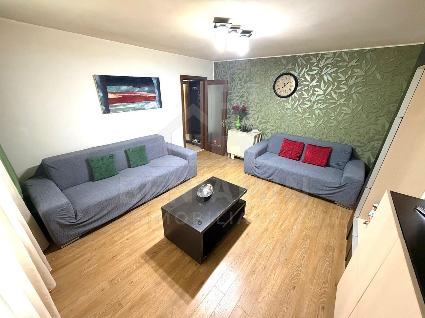 Apartament 3 camere Rovine Profi Etaj 1 66mp teava de gaze - foto 2