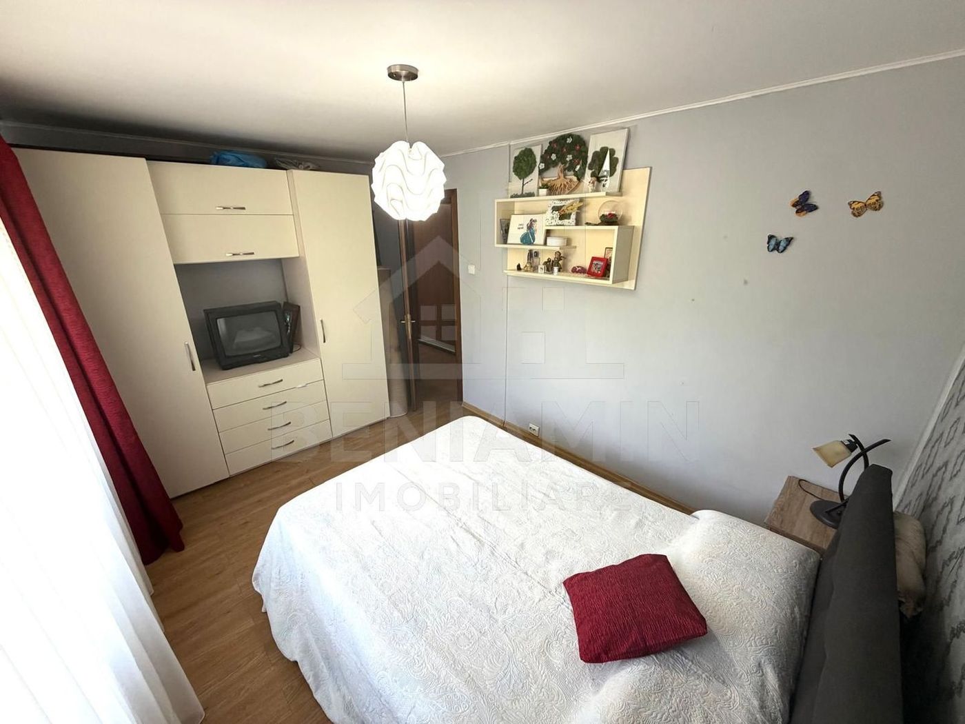 Apartament 3 camere Rovine Profi Etaj 1 66mp teava de gaze - foto 6