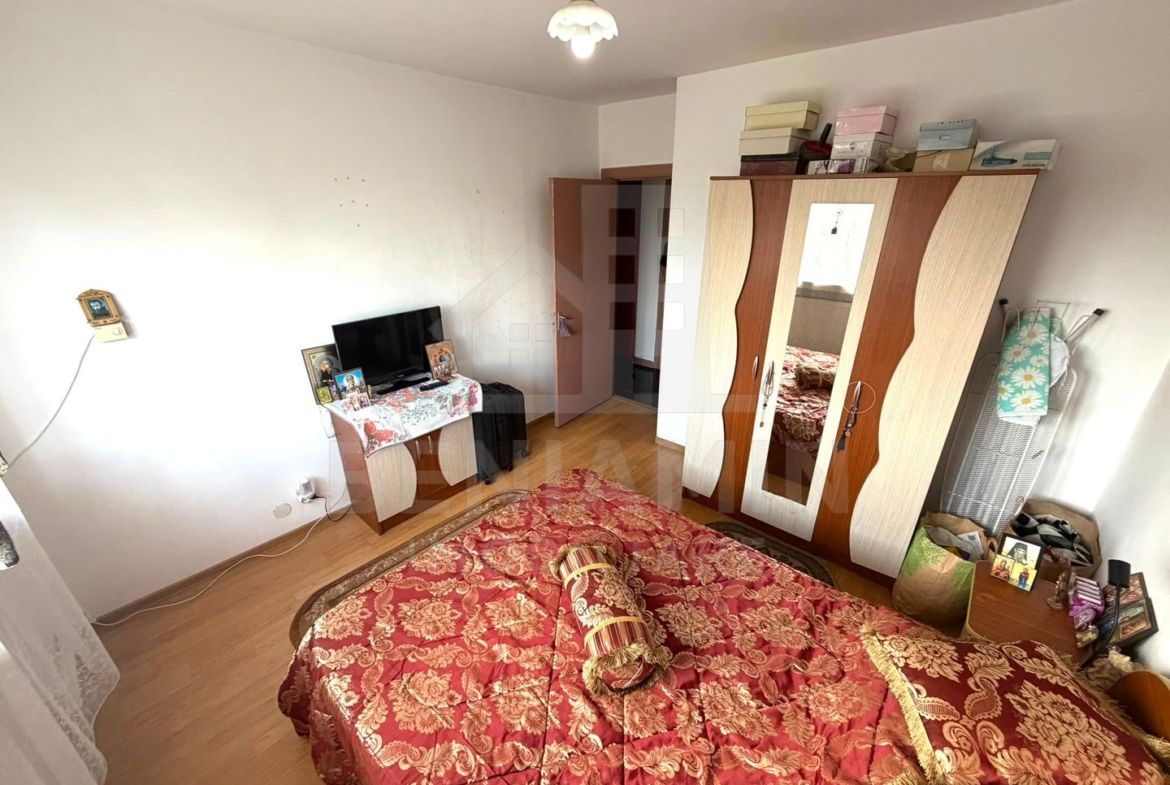 3 camere decomandat etaj 2 - Ciuperca - 74mp - centrala termica - foto 4