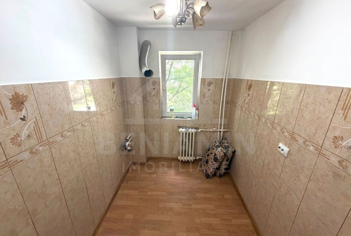 Apartament 2 camere etaj 1 cu teava de gaze 41mp Craiovita - foto 4