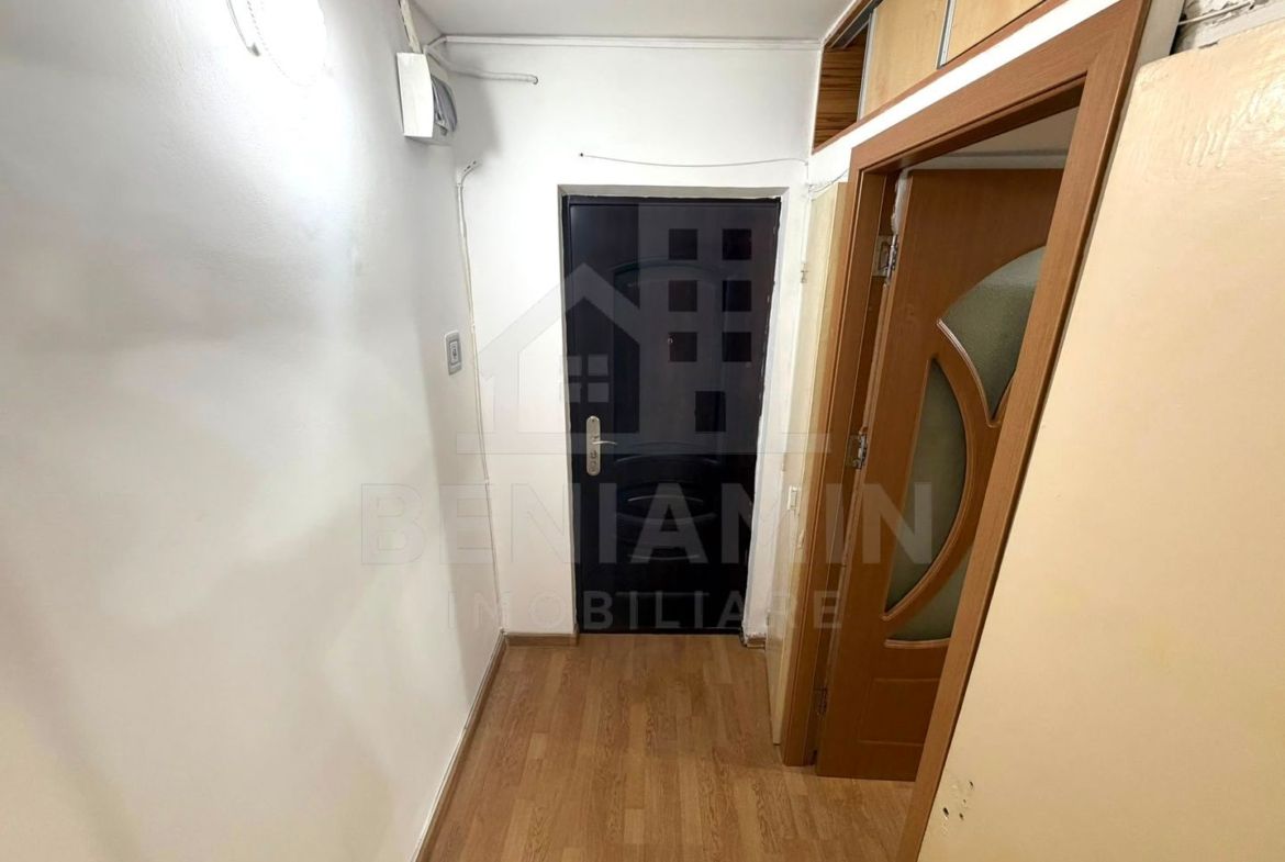 Apartament 2 camere etaj 1 cu teava de gaze 41mp Craiovita - foto 6
