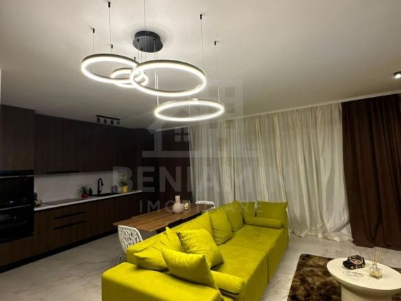 3Camere- 93mp-Ultrafinisat-2Bai-Bloc Nou-Rovine-Bacriz-Comision 0 - Imagine principala