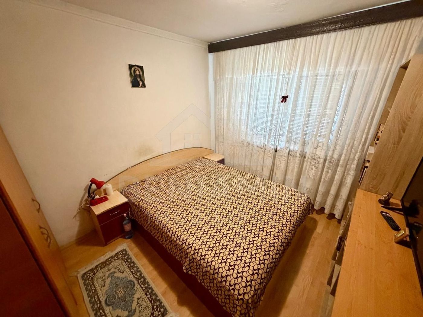 4 camere decomandate - Craiovita Noua - etaj 2 cu 2 bai - bloc 1982 - - foto 6