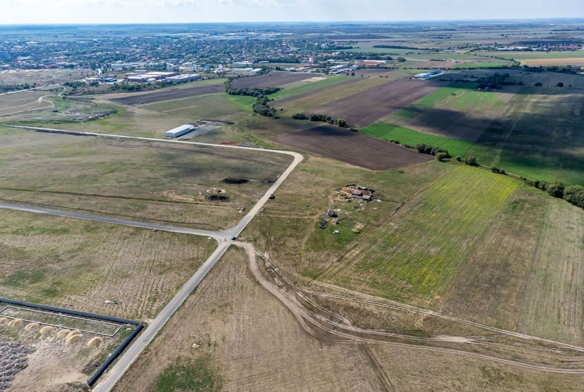 OPORTUNITATE INVESTIȚIE | TEREN INDUSTRIAL 1.926 MP | ARAD - foto 3