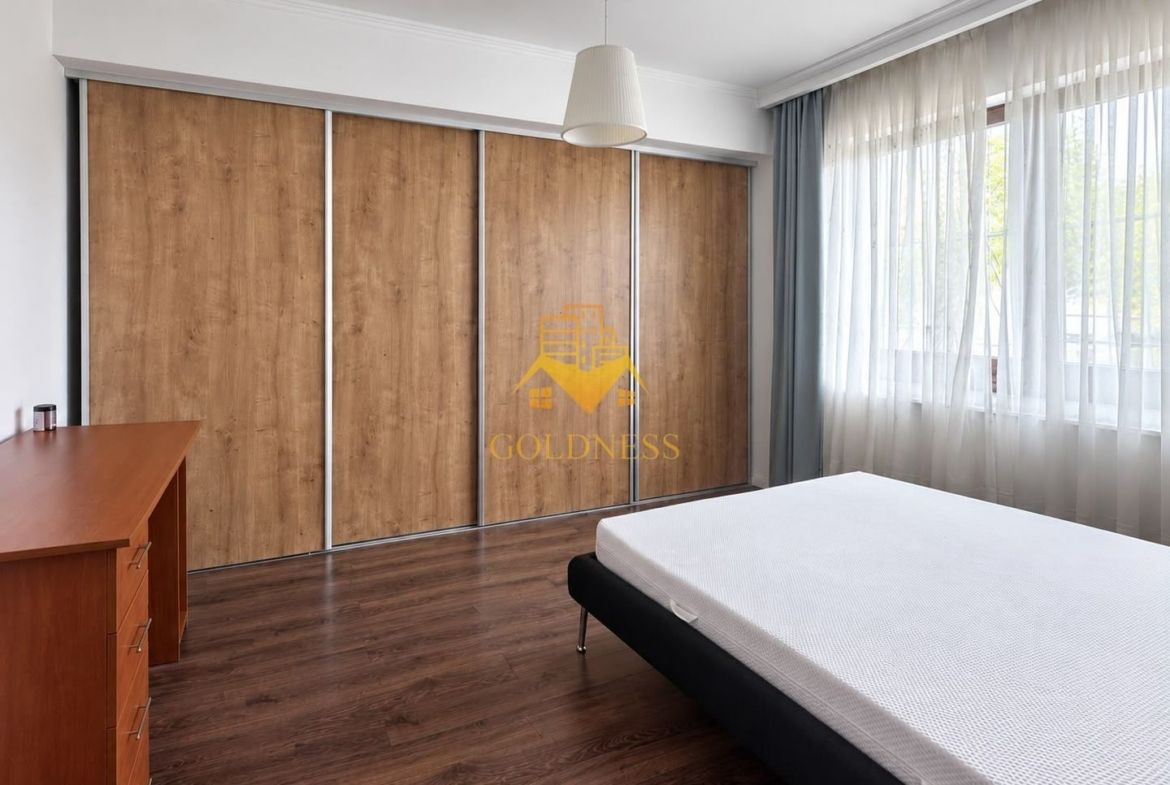 2 camere open space, Parcare, Complex Luminia, Europa, Mega Image - foto 2