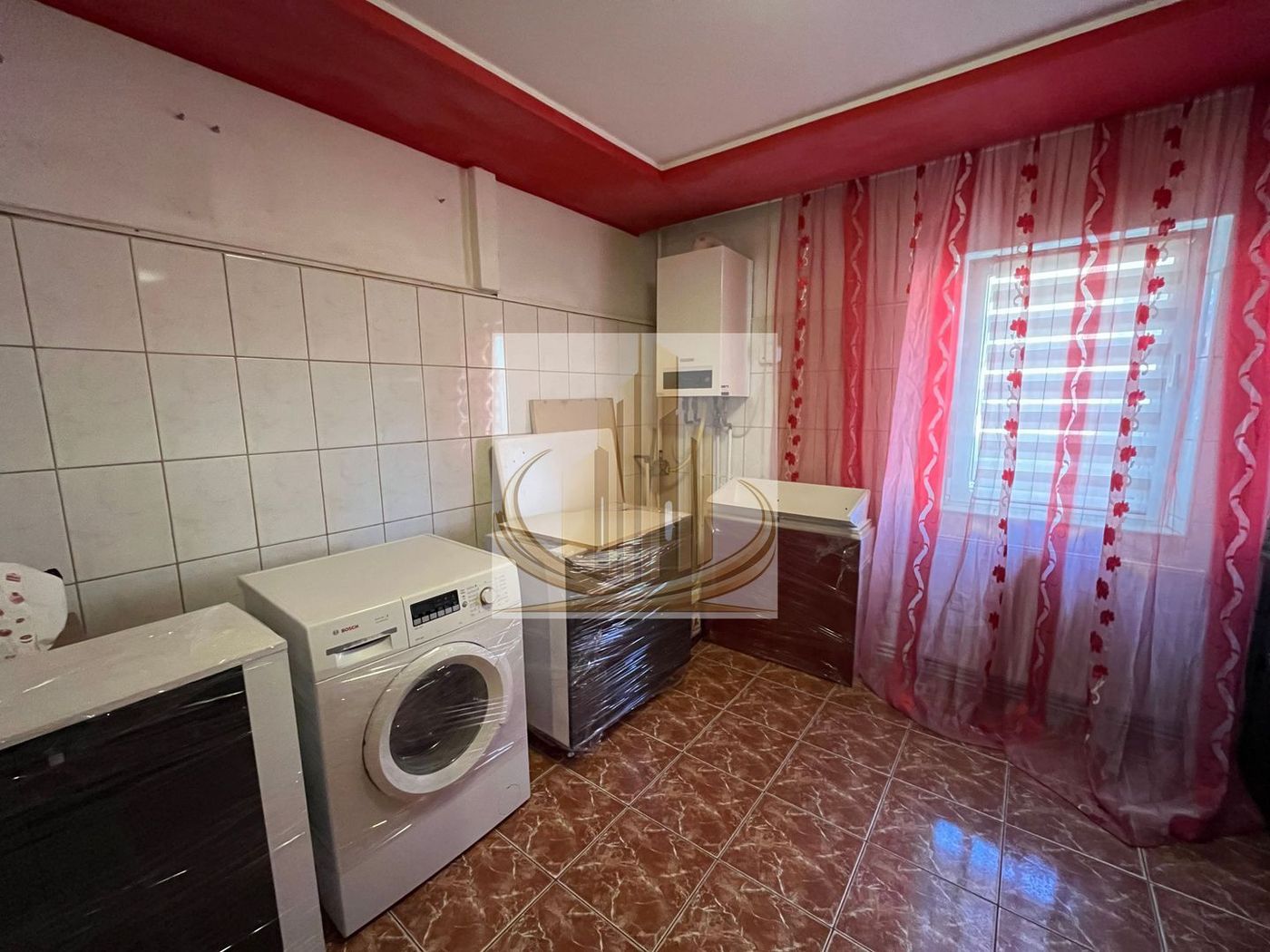 3 camere | 2 bai | bucatarie inchisa | Etaj 2 | Centrala proprie - foto 3 3 camere | 2 bai | bucatarie inchisa | Etaj 2 | Centrala proprie - foto 3