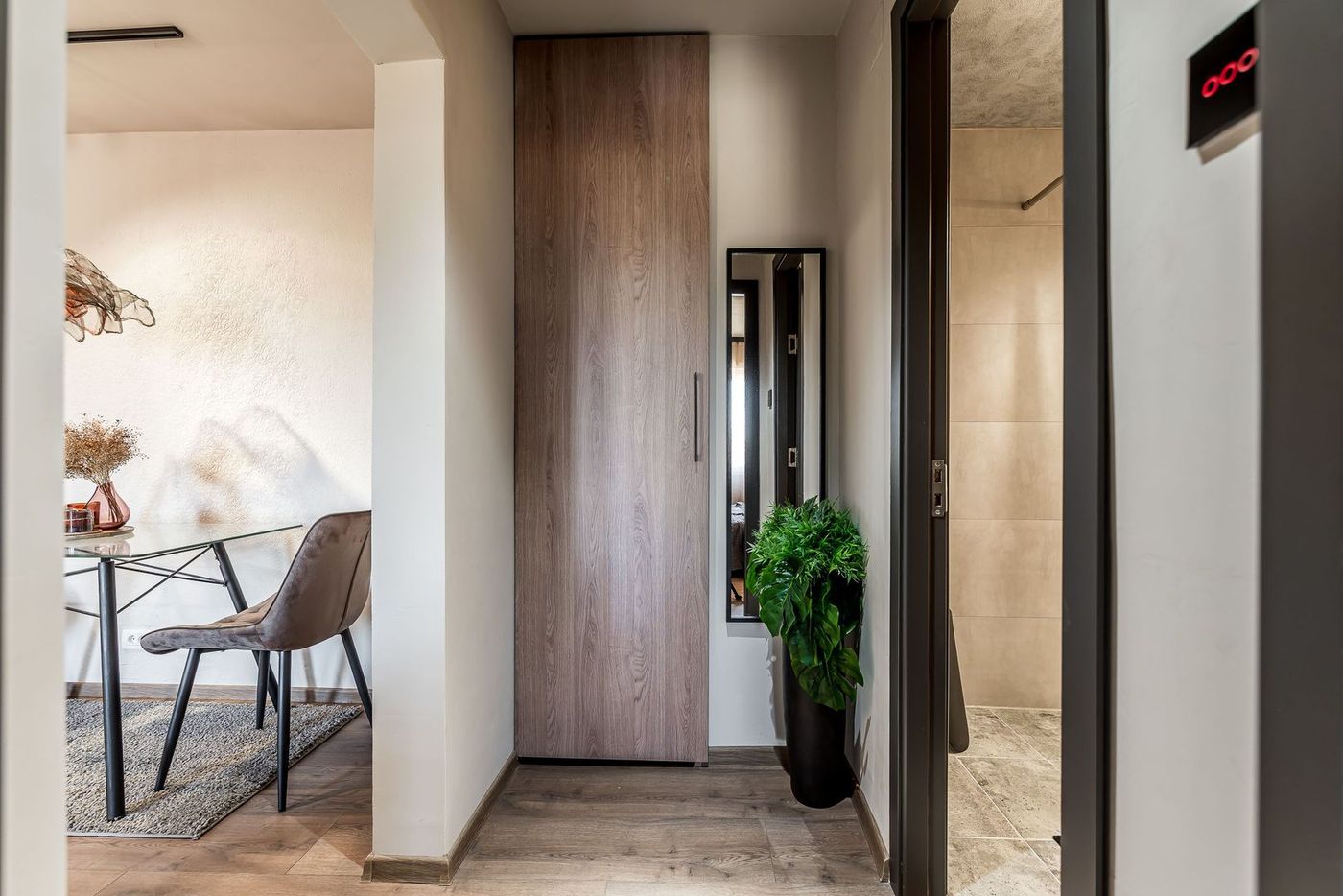 Apartament 3 camere finisat & mobilat premium, lângă faleza Mureșului - foto 3