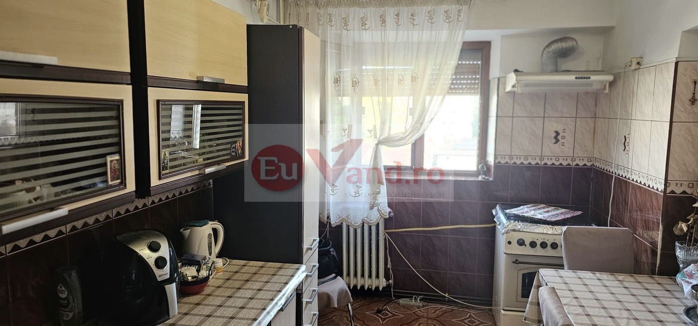 Apartament 2 camere de vanzare, IC Frimu, 57 mp, 2 balcoane, etaj 3/4 - foto 4