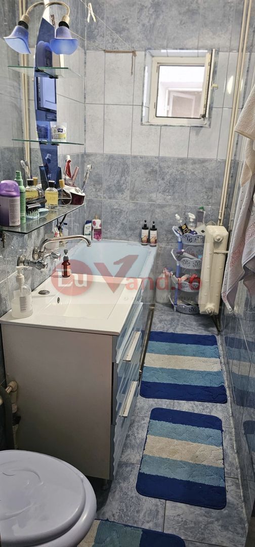 Apartament 2 camere de vanzare, IC Frimu, 57 mp, 2 balcoane, etaj 3/4 - foto 6