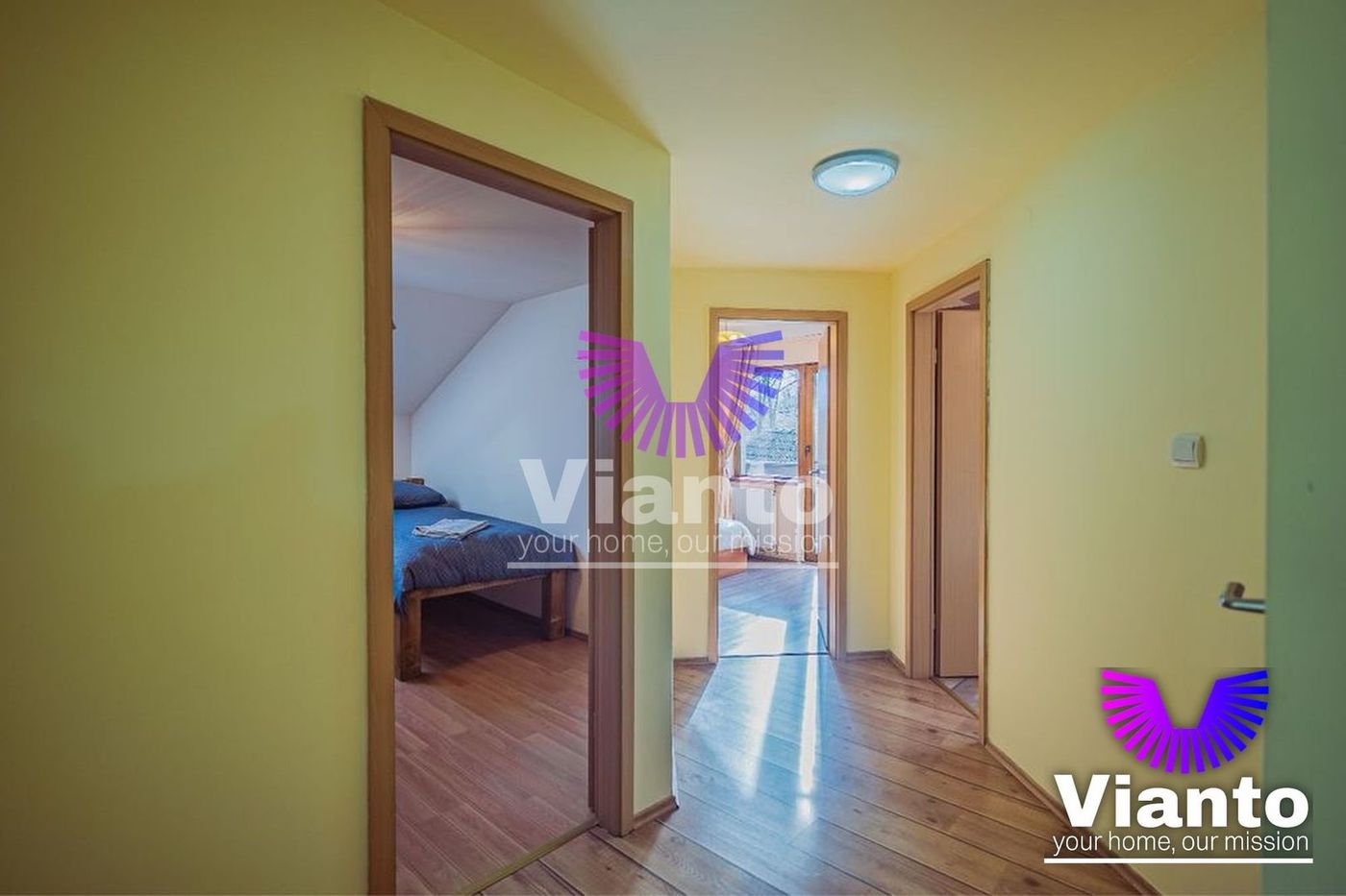 Casă de vânzare cu piscina in Tocile – Sadu | Zonă superbă - foto 6