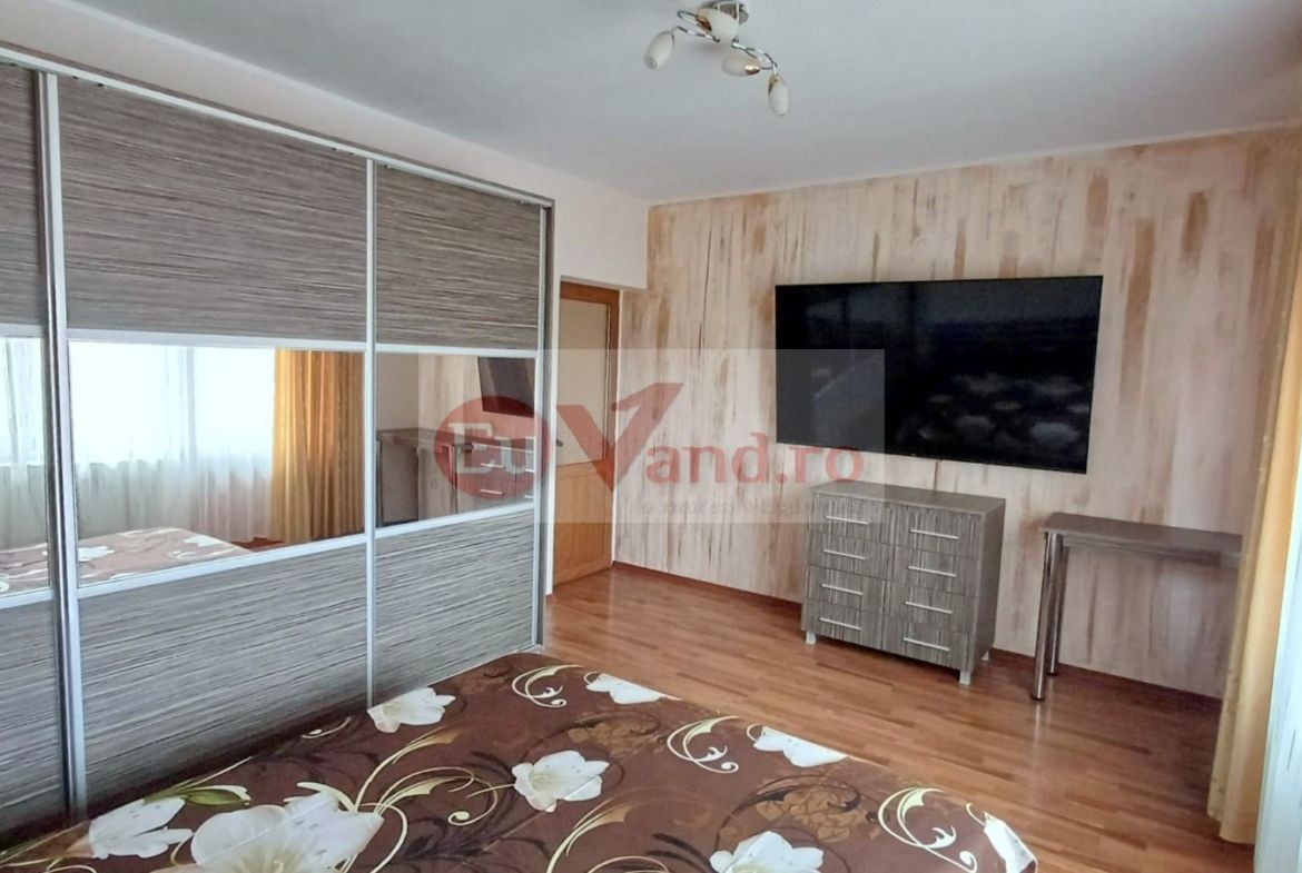 Vila P+1+M, 6 camere, Micro 16, 303 mp utili, teren 406 mp – 272.000 Euro - foto 8