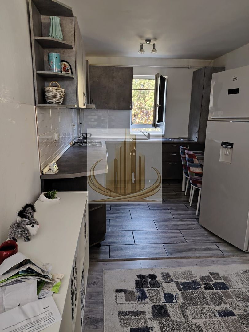 Casă  Plopi, 3 camere, 68 mp utili, teren 105 mp, mobilată și utilată - Imagine principala
