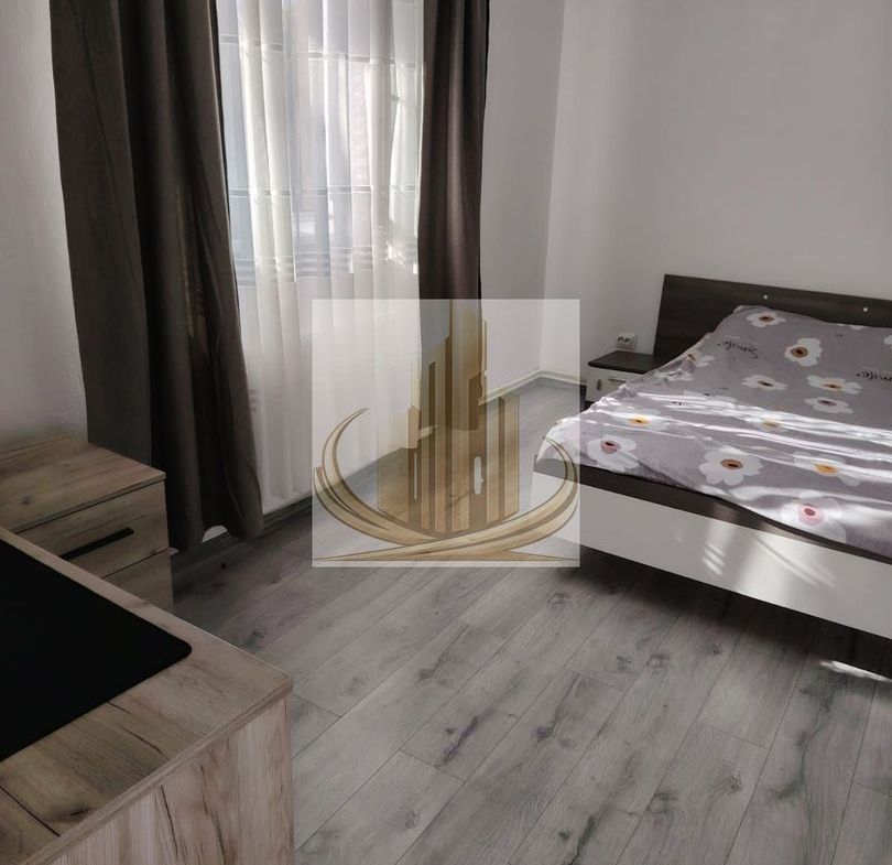 Casă  Plopi, 3 camere, 68 mp utili, teren 105 mp, mobilată și utilată - foto 3