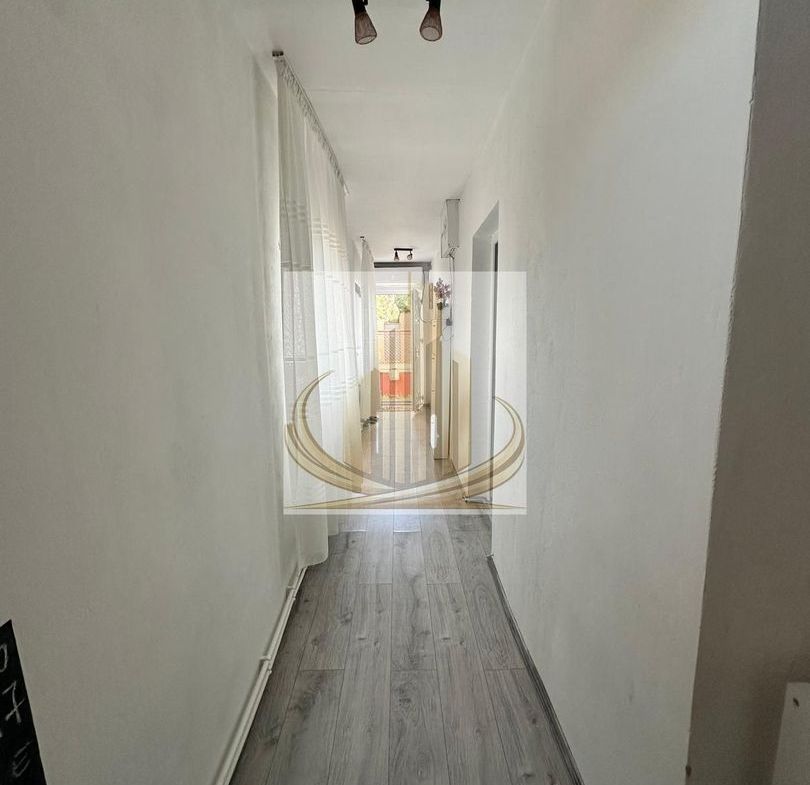 Casă  Plopi, 3 camere, 68 mp utili, teren 105 mp, mobilată și utilată - foto 8