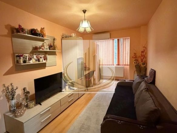 Apartament 3 camere, 50 mp utili + balcon 4 mp, etaj 3, Calea Șagului - Imagine principala