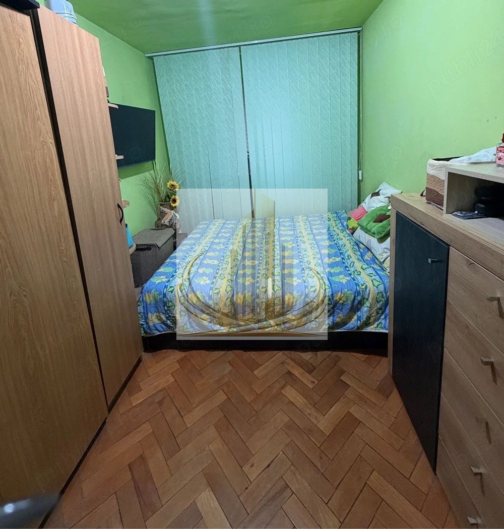 Apartament 3 camere, 50 mp utili + balcon 4 mp, etaj 3, Calea Șagului - foto 2