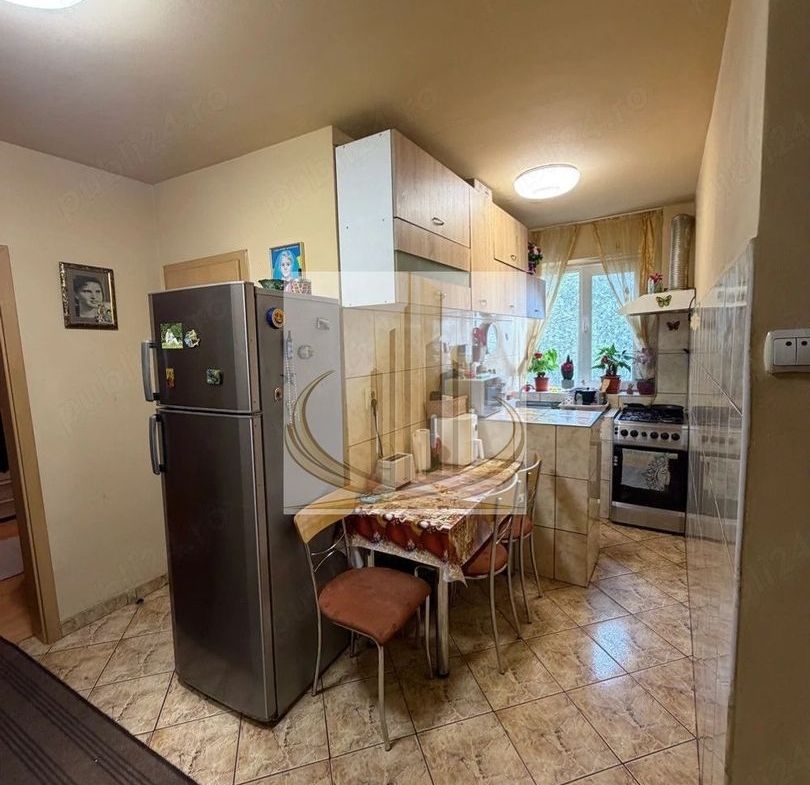 Apartament 3 camere, 50 mp utili + balcon 4 mp, etaj 3, Calea Șagului - foto 4