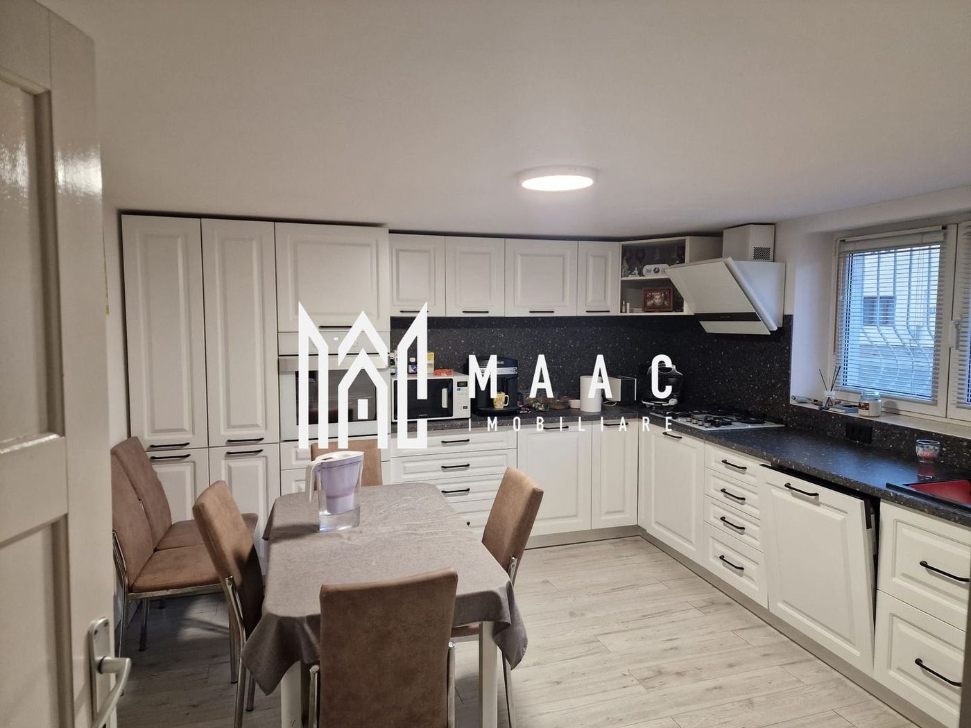 Casă 6 camere de vânzare | Șura Mică | 190 mp - Imagine principala