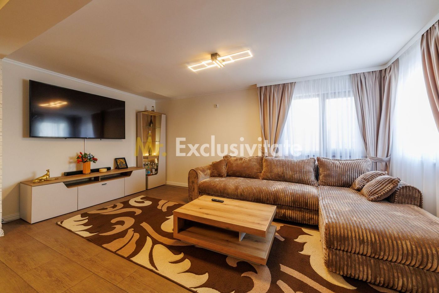 VILĂ 4 dormitoare, RENOVATĂ COMPLET 2026, Prundu, teren 937 mp - foto 3