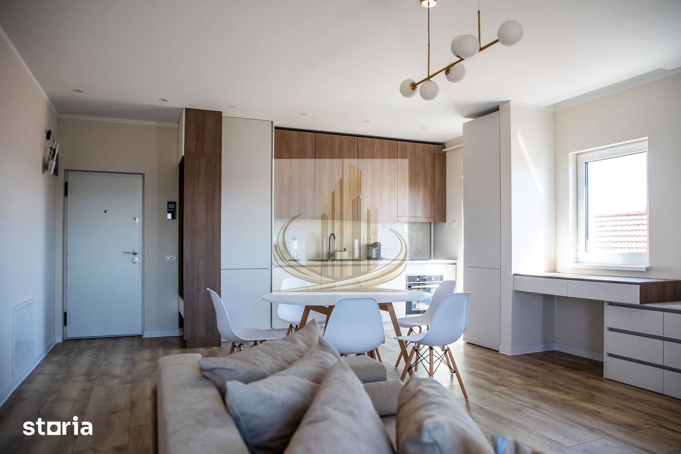 Apartament lux de inchiriat cu terasa rooftop zona Braytim - foto 2