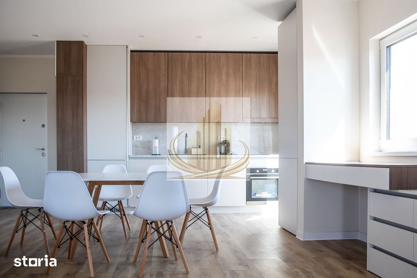 Apartament lux de inchiriat cu terasa rooftop zona Braytim - foto 4