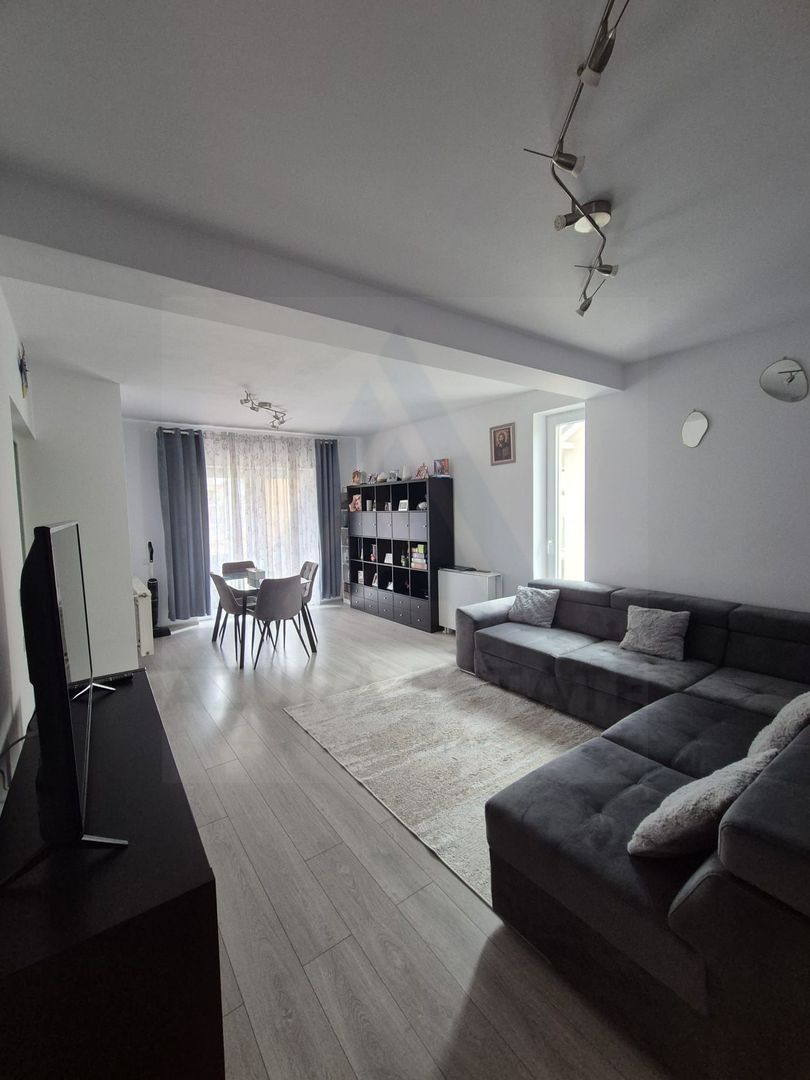 Apartament vila 105 mp utili 4 camere 2 bai 2 terase in Arhitectilor - Imagine principala