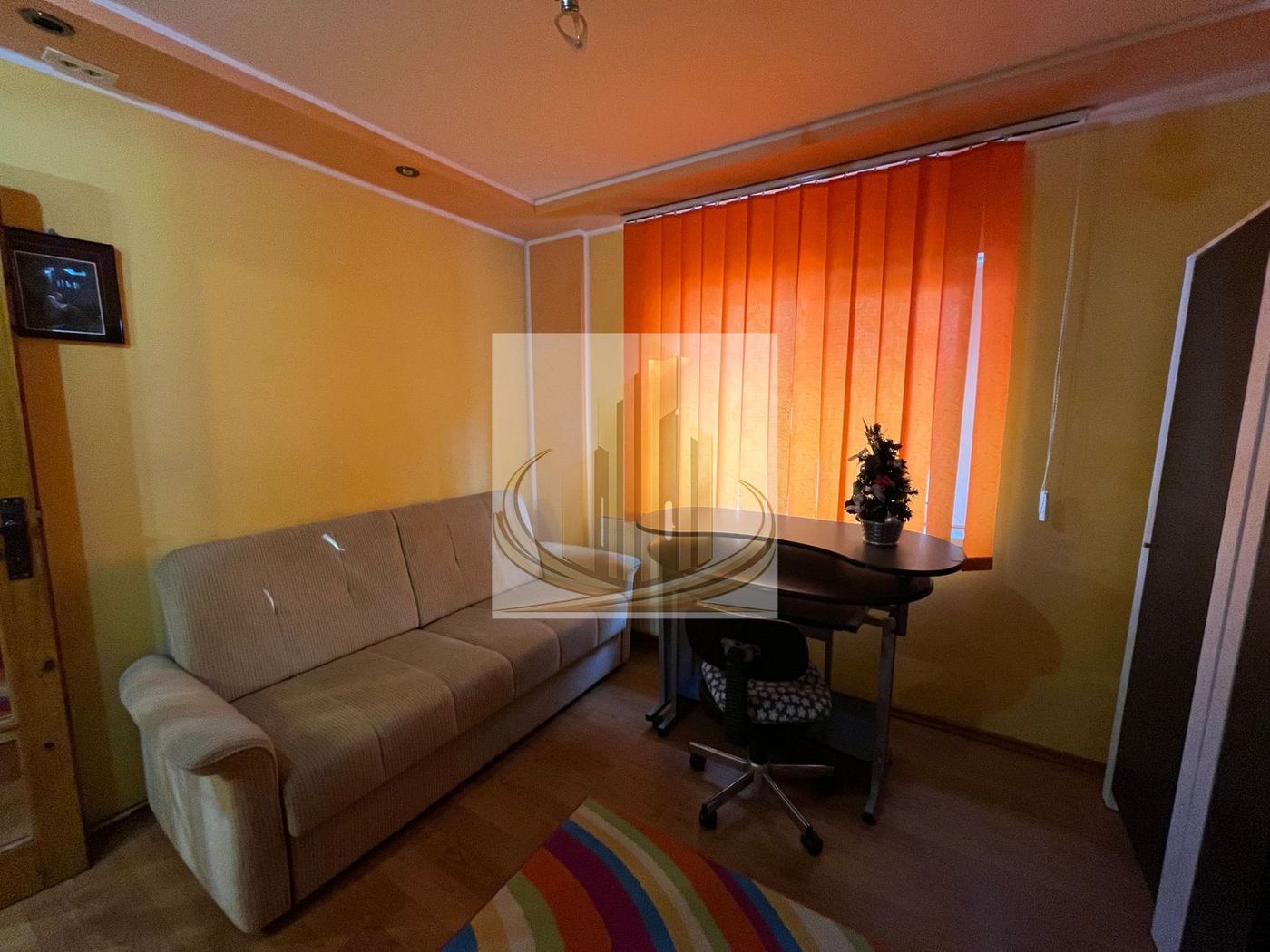 3 camere | 2 bai | bucatarie inchisa | Etaj 2 | Centrala proprie - foto 8 3 camere | 2 bai | bucatarie inchisa | Etaj 2 | Centrala proprie - foto 8
