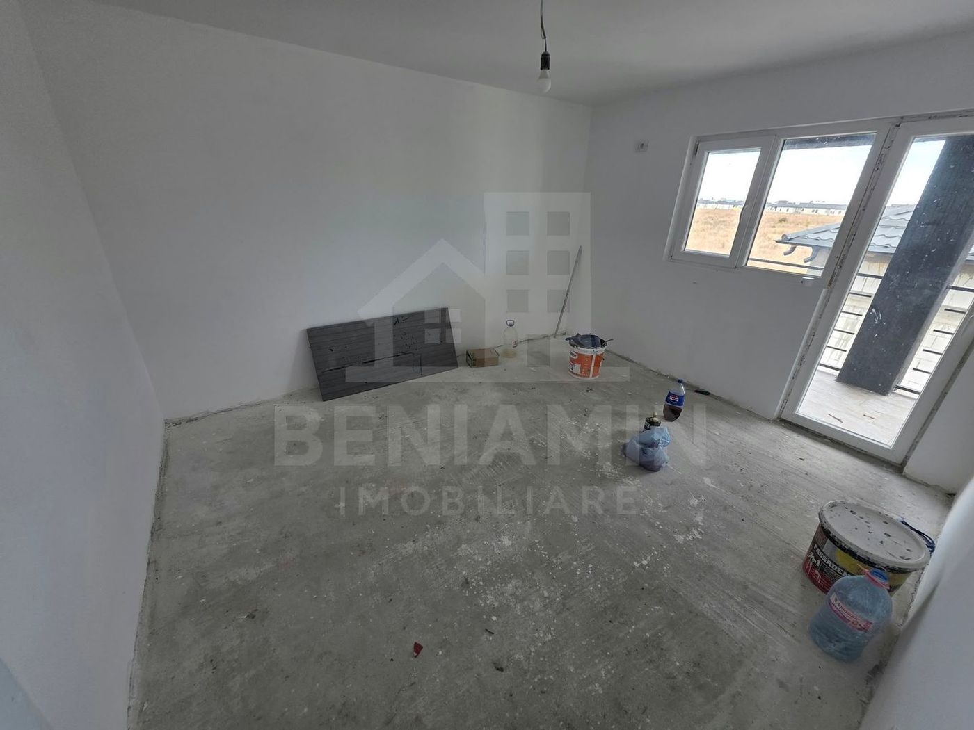 De vanzare Casa / Vila moderna cu 5 camere in zona Metro 346mp - foto 3