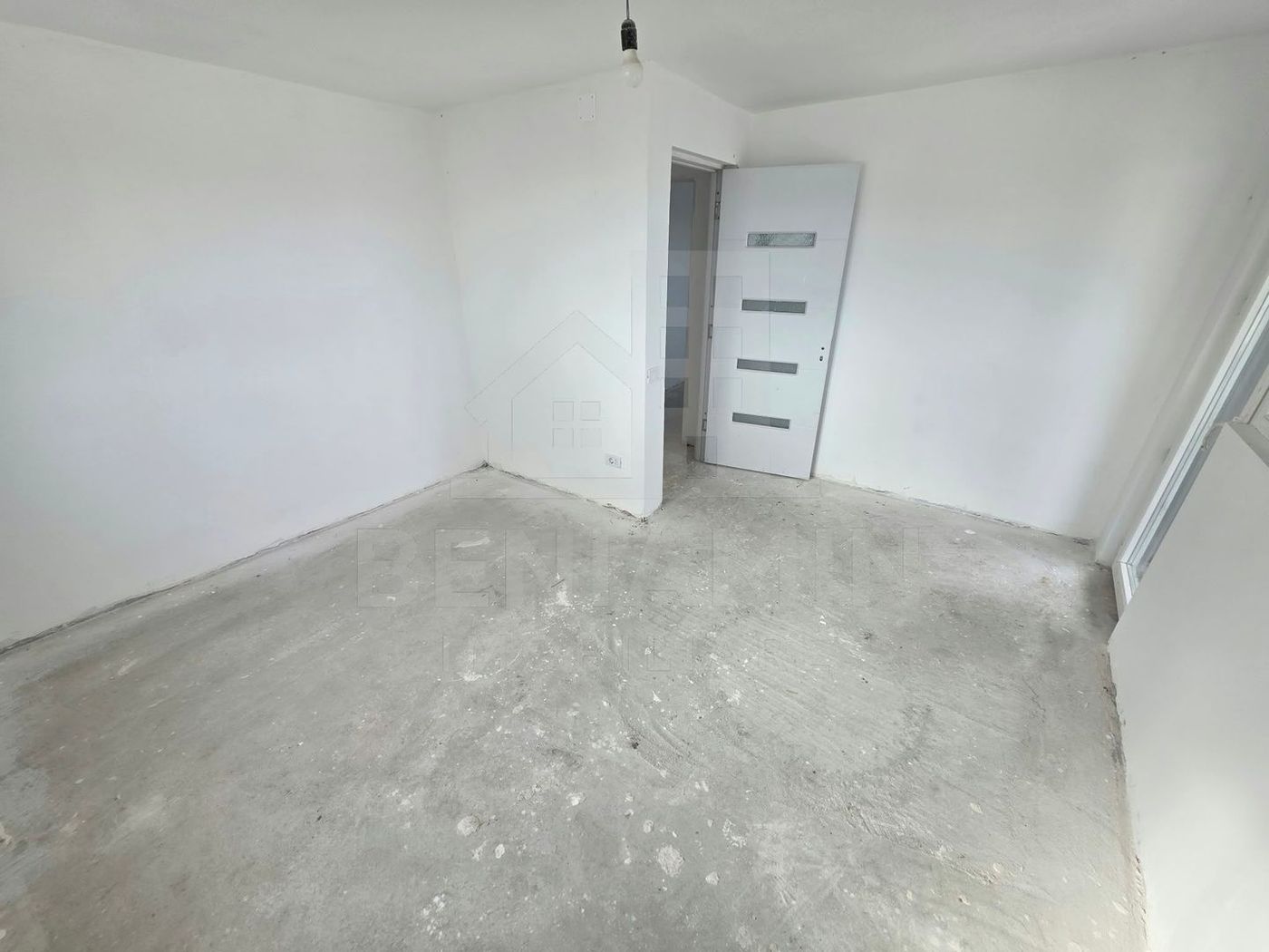 De vanzare Casa / Vila moderna cu 5 camere in zona Metro 346mp - foto 5