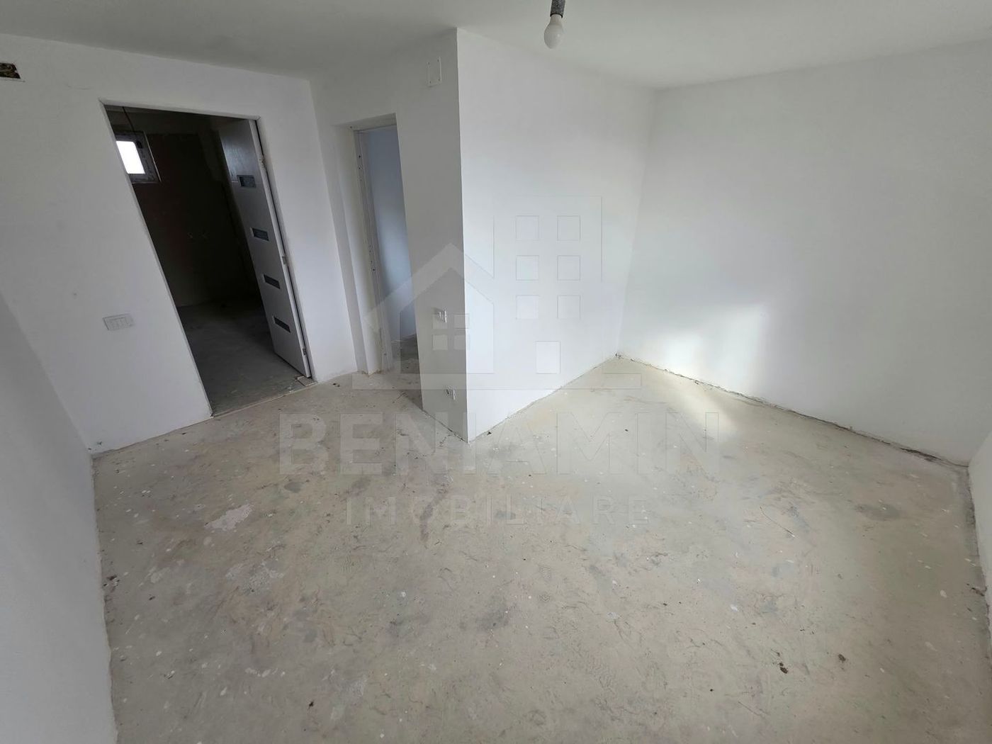 De vanzare Casa / Vila moderna cu 5 camere in zona Metro 346mp - foto 8