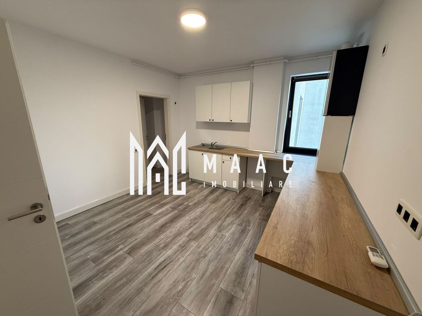 Apartament 3 camere de închiriat | Sibiu, Calea Dumbrăvii | 115 mp - foto 5