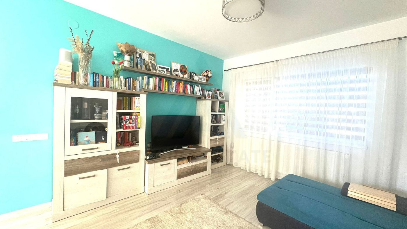 Casa moderna tip triplex 160 mp utili P+1+M si curte 120 mp Selimbar - foto 2