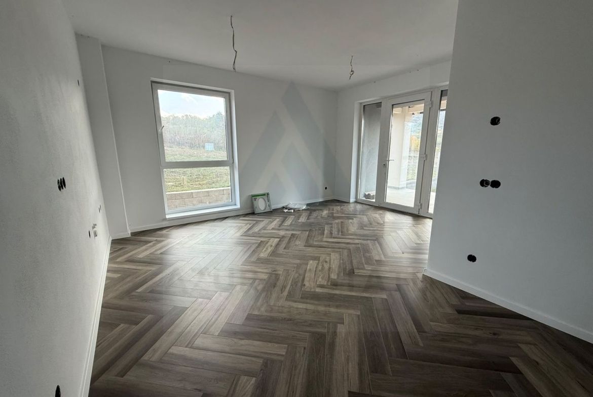 Casa individuala premium 120 mp utili 2 bai teren 380 mp in Cisnadie - foto 4