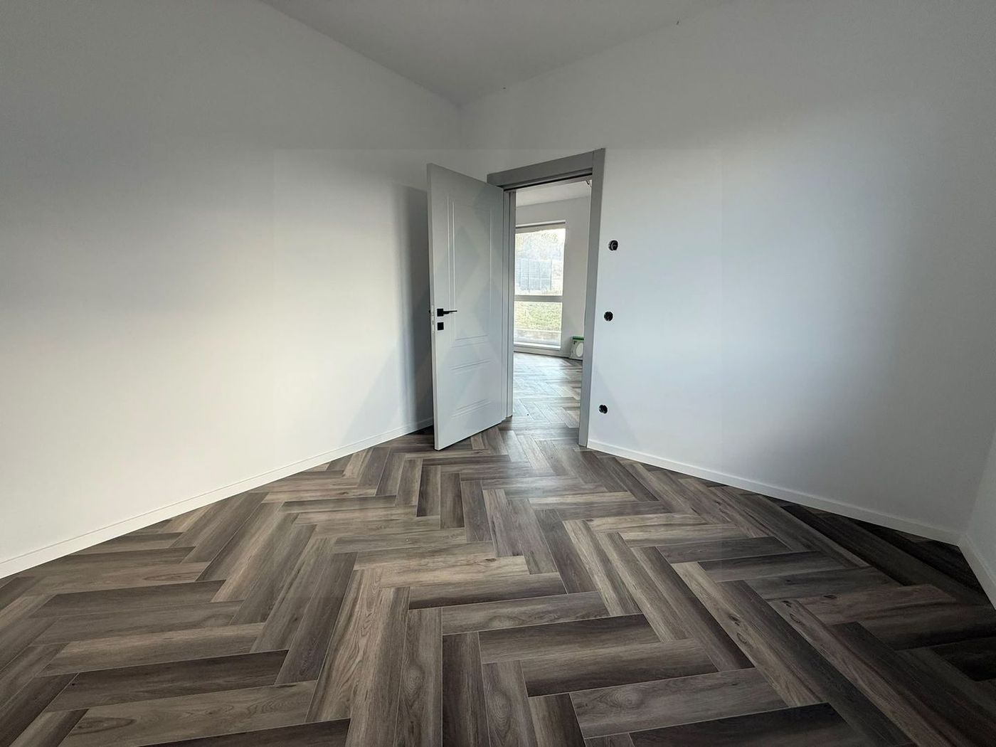 Casa individuala premium 120 mp utili 2 bai teren 380 mp in Cisnadie - foto 7