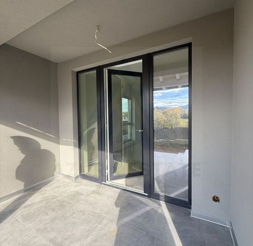 Casa individuala premium 120 mp utili 2 bai teren 380 mp in Cisnadie - foto 8