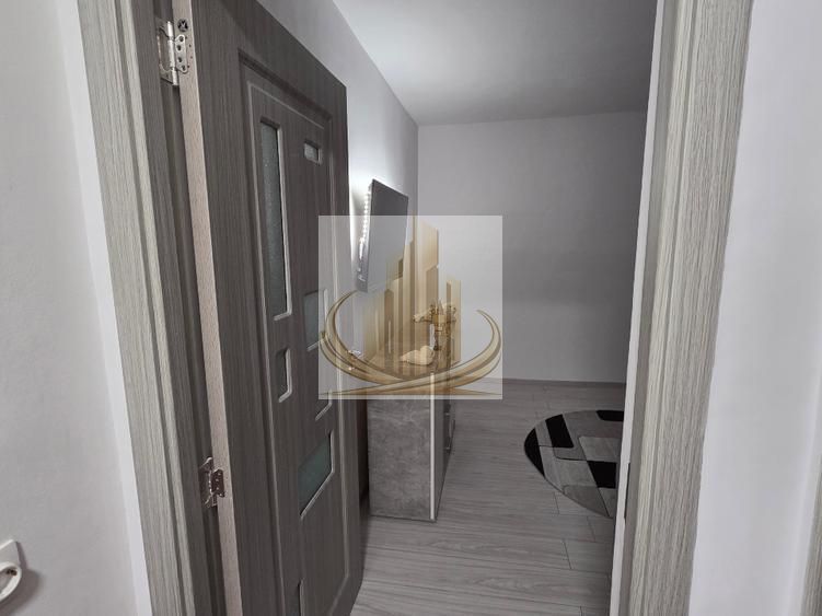 Apartament 3 camere, etaj 2, balcon închis, Calea Șagului - foto 5