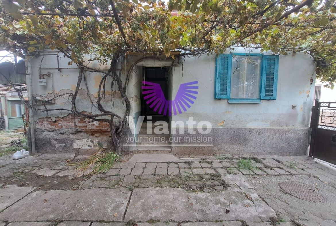 CASA 2 CAMERE SUPRAFATA UTILIA 64MP, CURTE COMUNA - TEREZIAN - foto 7