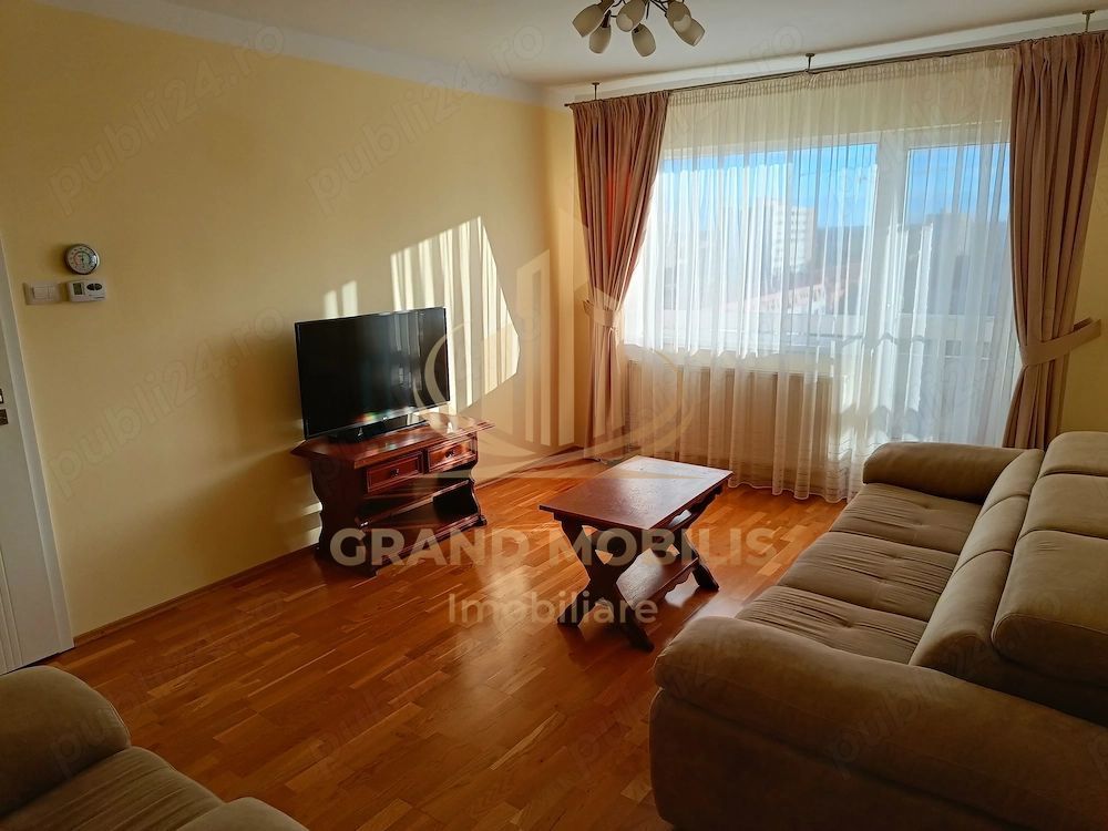 Apartament 83 mp, 3 camere, zona Dacia, 2 băi, balcon, mobilat complet - foto 2