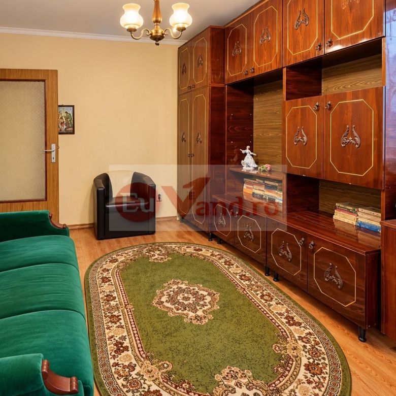 De vanzare apartament cu 2 camere, decomandat – Micro 19, parter, 46.500 E - Imagine principala