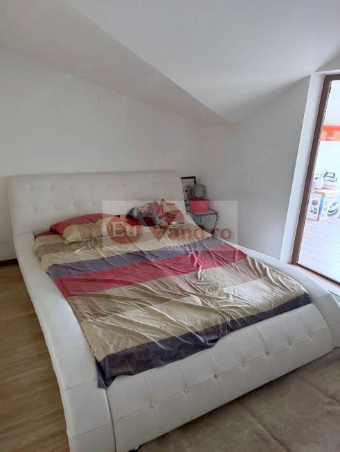 De inchiriat apartament cu 2 camere, Micro 13, et. 5, 300 euro - foto 2