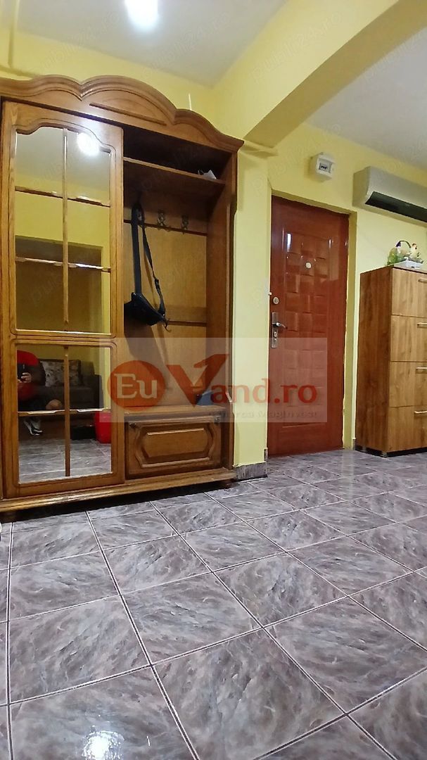 De inchiriat apartament 3 camere, I. C. frimu, et. 3, 450 euro - foto 2 De inchiriat apartament 3 camere, I. C. frimu, et. 3, 450 euro - foto 2
