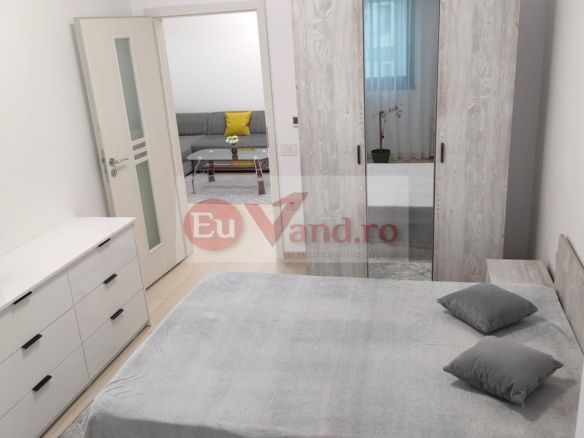 De inchiriat apartament cu 2 camere, bloc nou, Micro 17, et. 2, 550 euro - Imagine principala