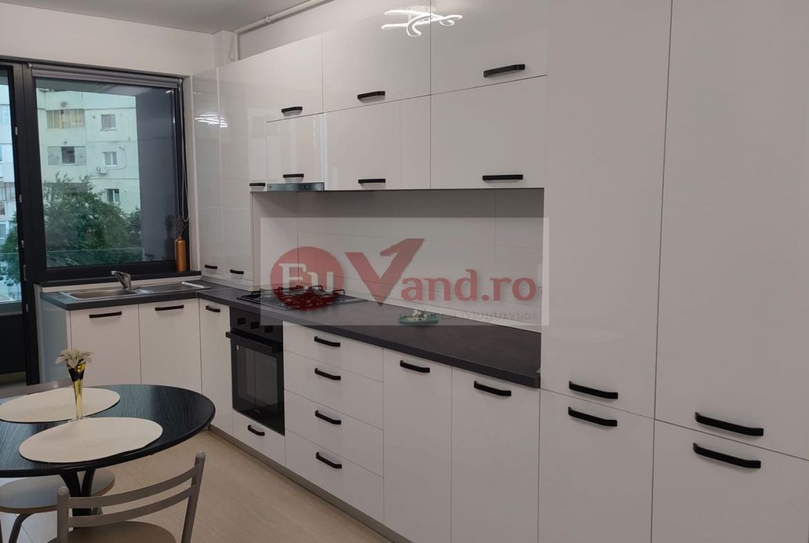 De inchiriat apartament cu 2 camere, bloc nou, Micro 17, et. 2, 550 euro - foto 3