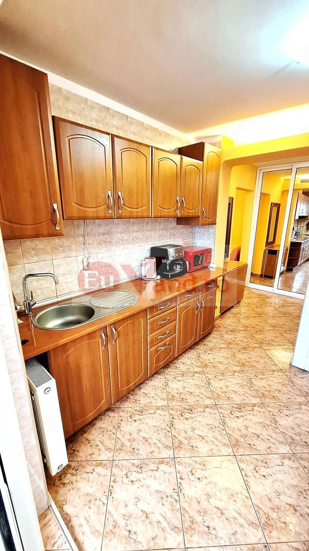 De inchiriat apartament  renovat cu 3 camereTiglina 3, 500 E - foto 3